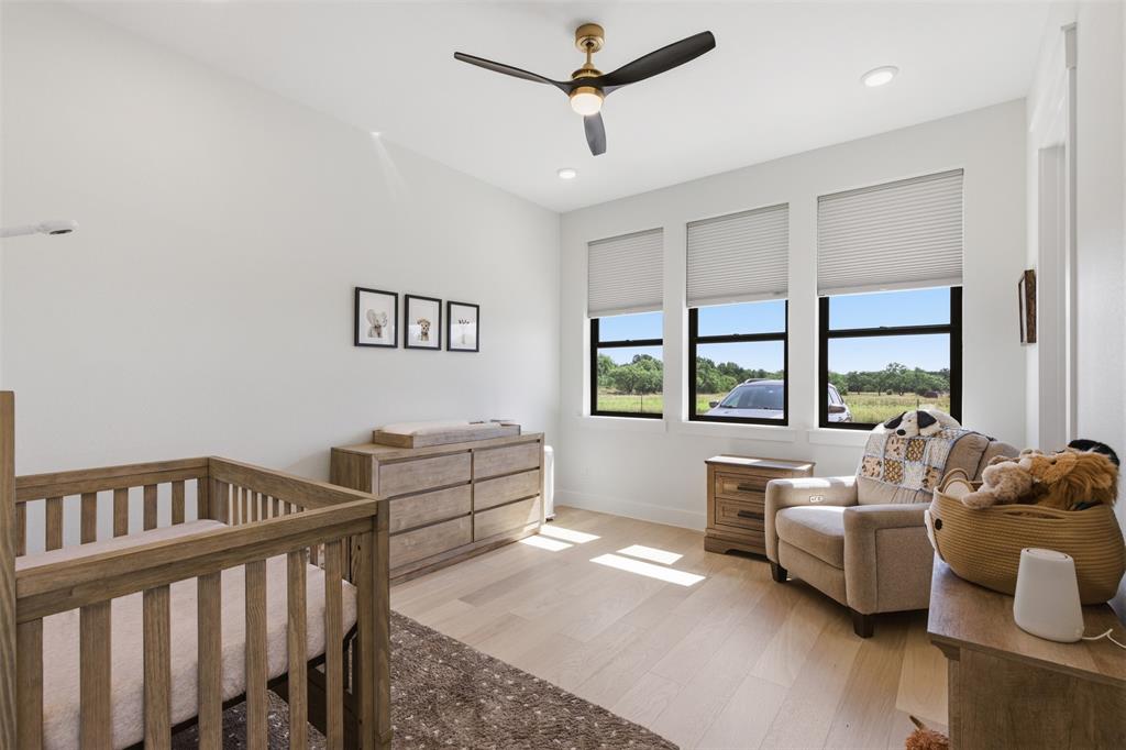 Lindsey E - Residential