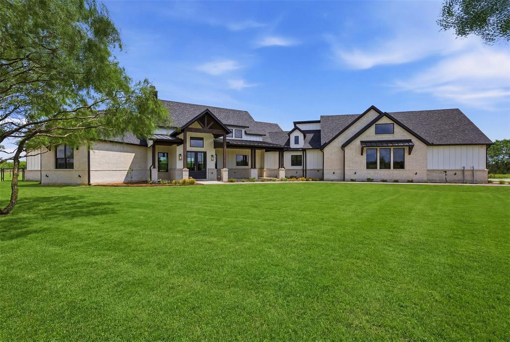 Lindsey E - Residential