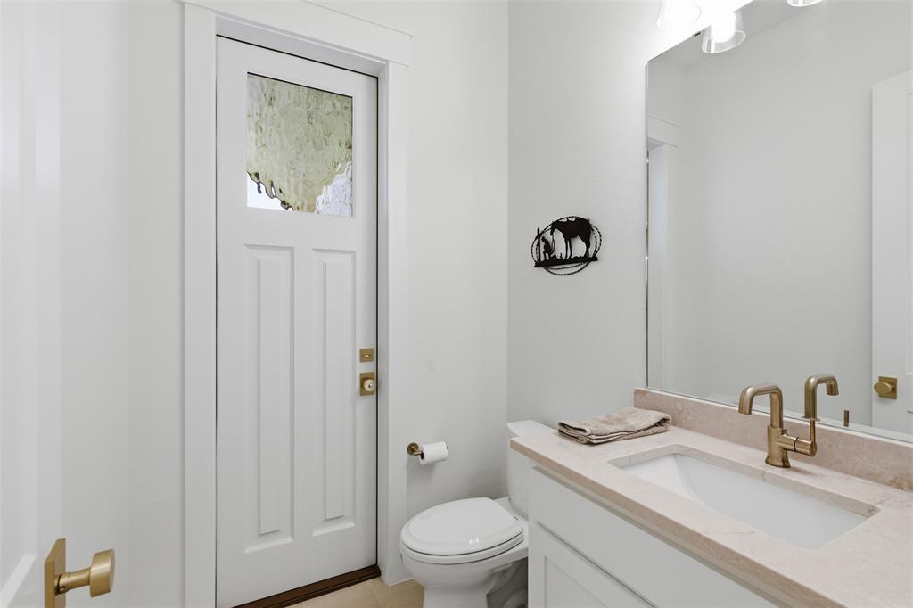 Lindsey E - Residential