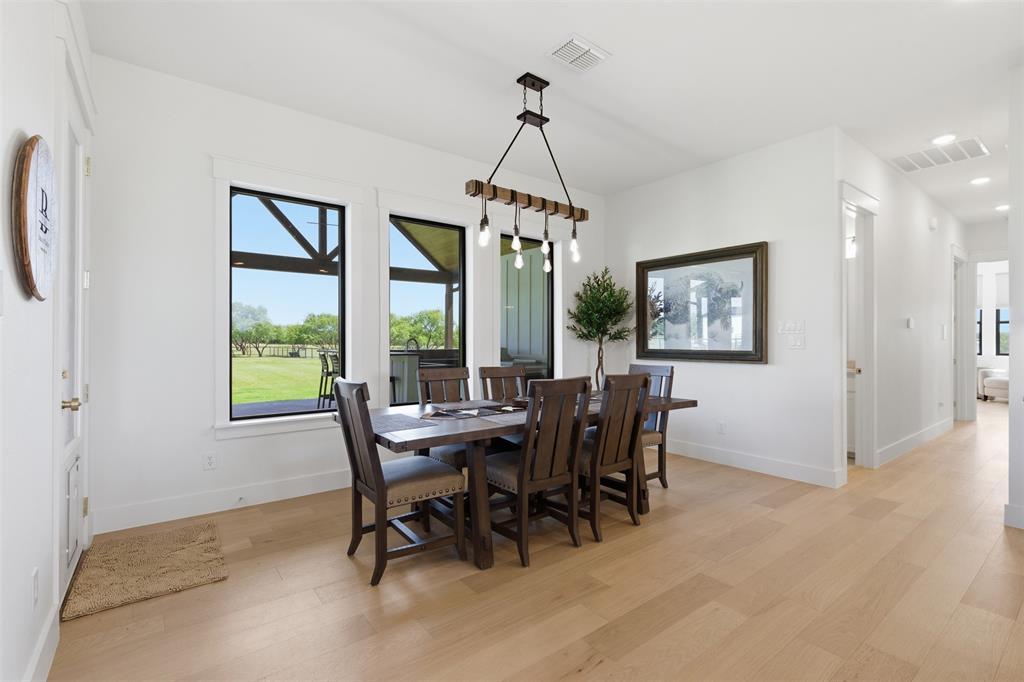 Lindsey E - Residential