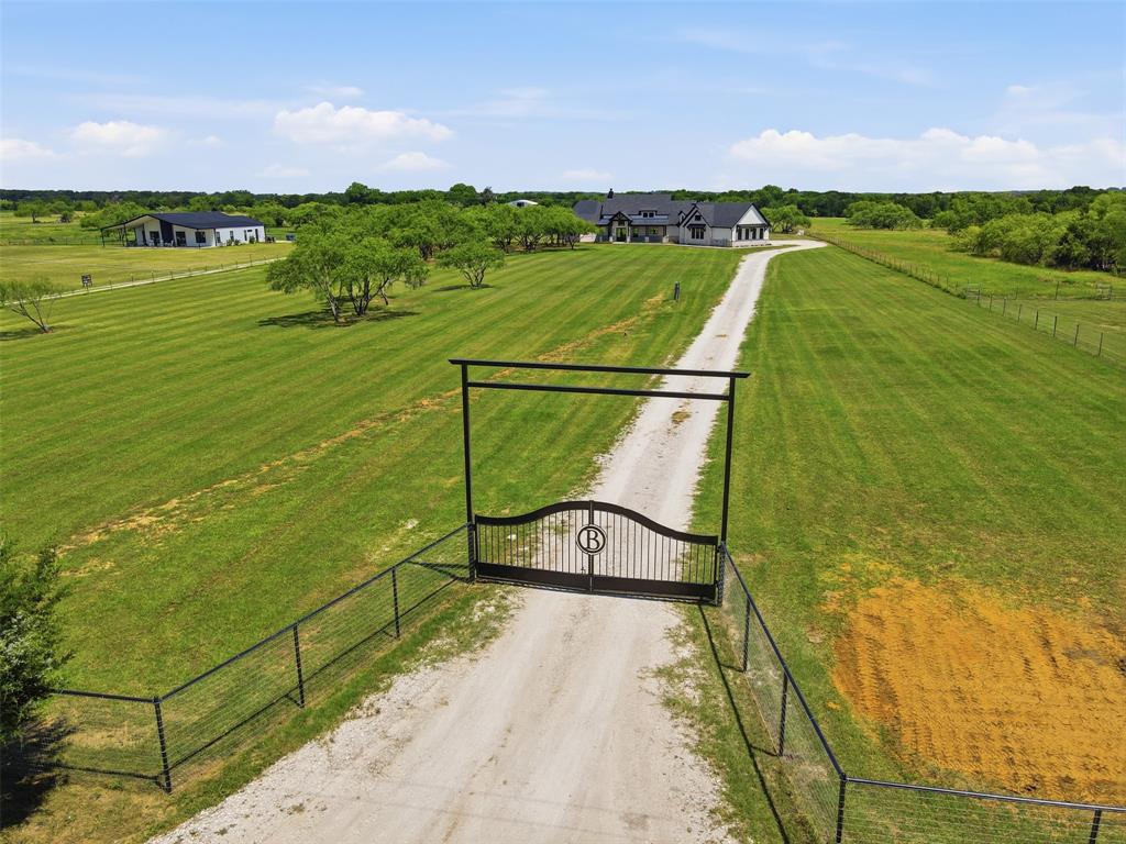 Lindsey E - Residential
