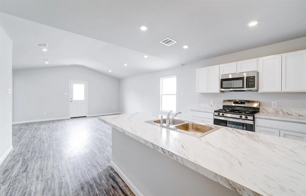 Poplar Court - Residential