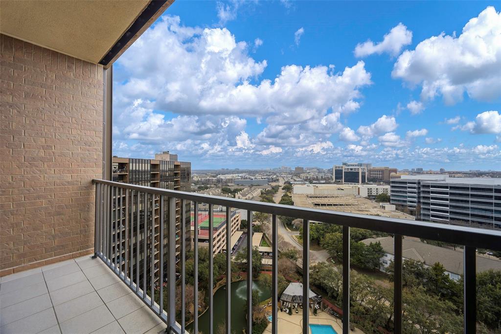 Bonaventure Condo - Residential