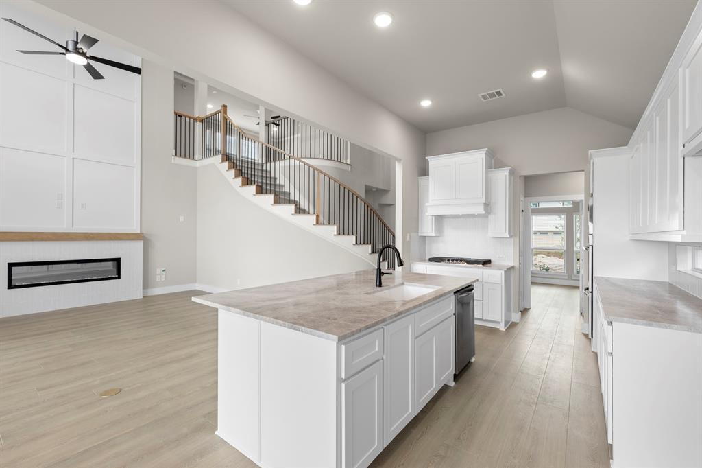 Pecan Hill - Residential