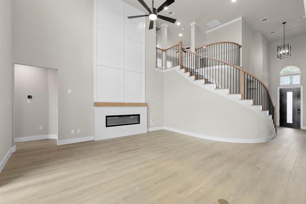 Pecan Hill - Residential