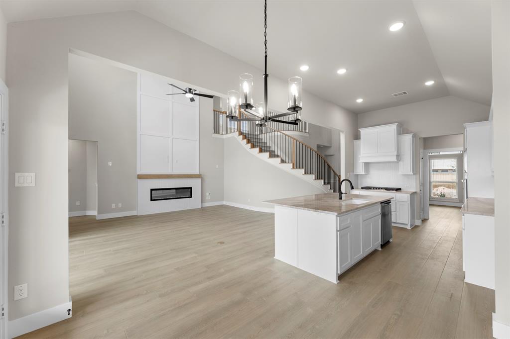 Pecan Hill - Residential