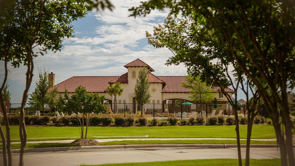 Sonoma Verde - Residential
