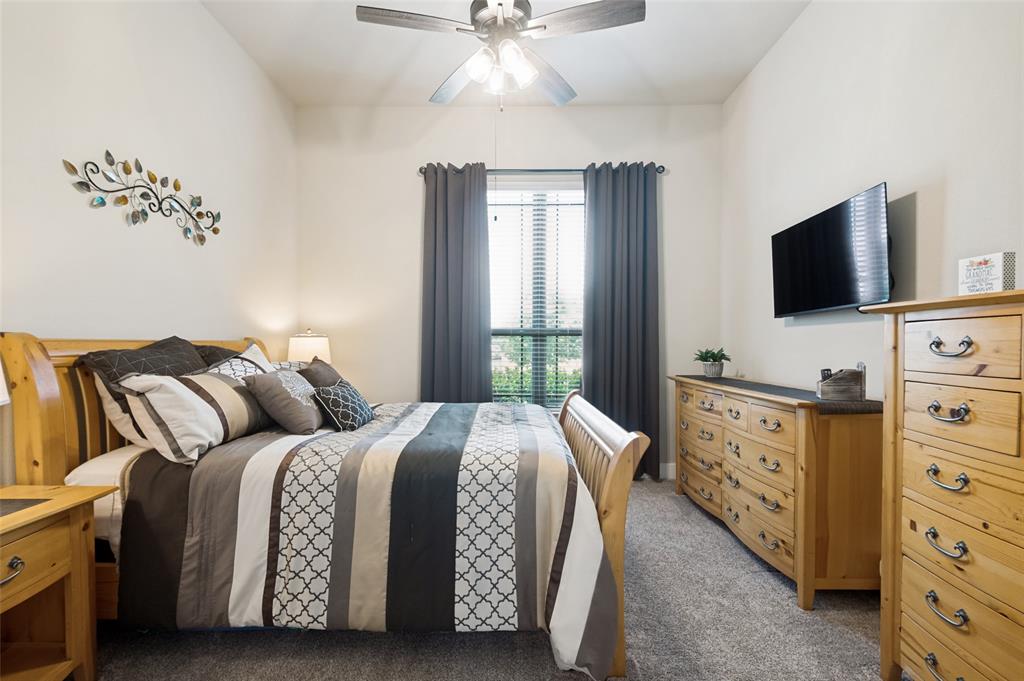 Horseshoe Mdws - Residential