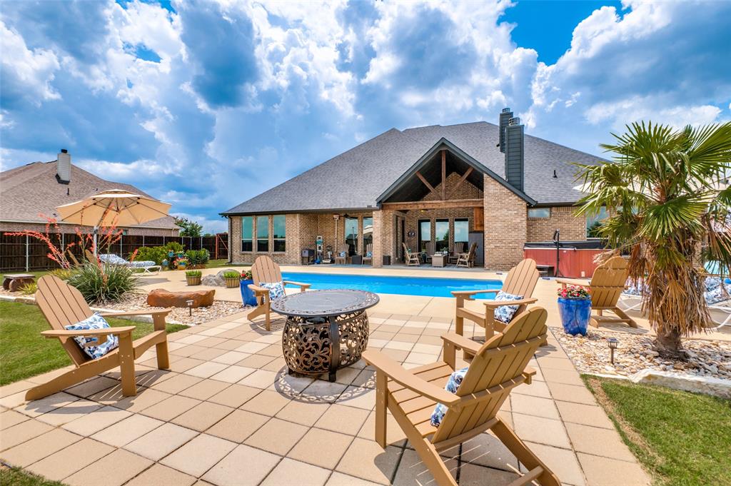 Horseshoe Mdws - Residential