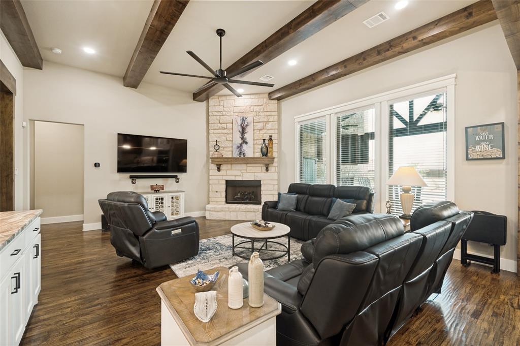 Horseshoe Mdws - Residential