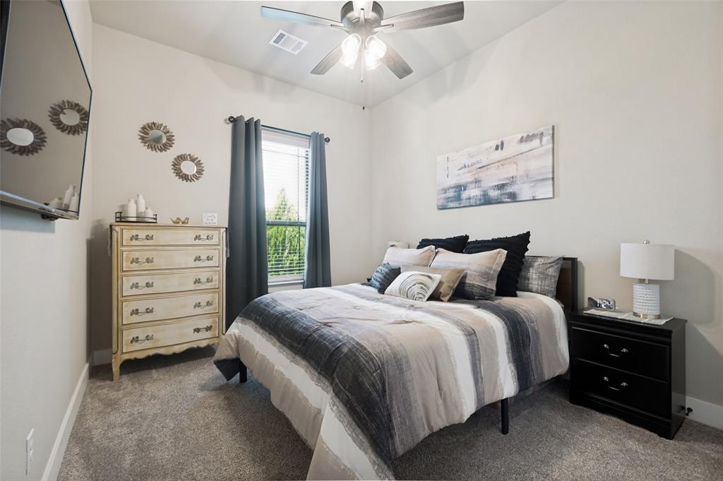 Horseshoe Mdws - Residential