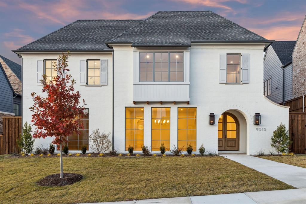 WHITE ROCK BLUFFS - Residential