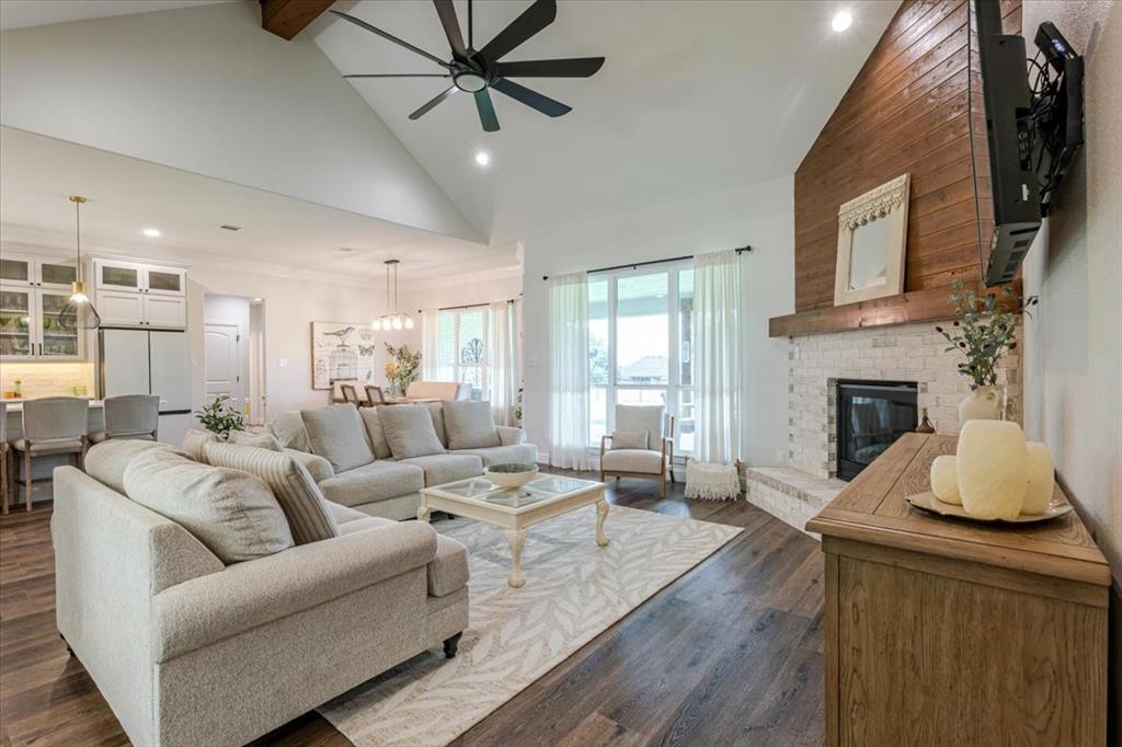 Rolling Creek Ranch Ph II - Residential