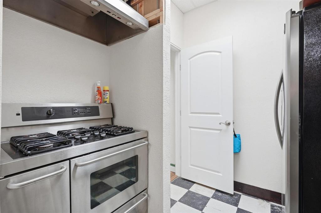 Original Stamford - Commercial Sale