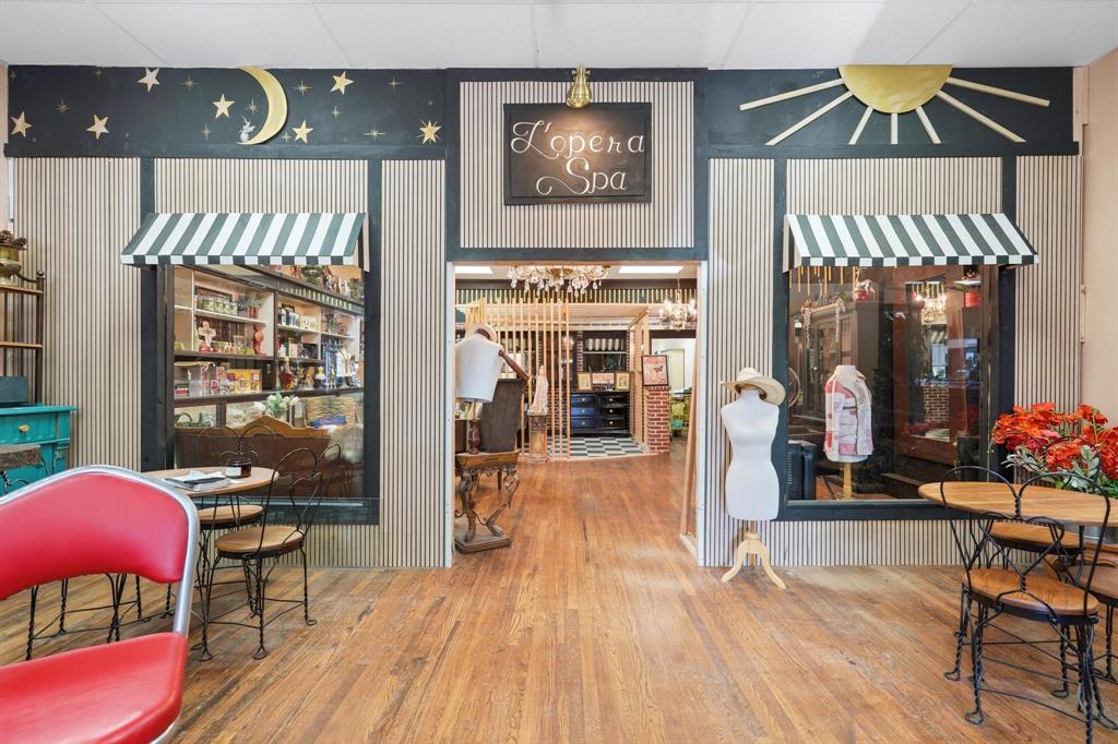 Original Stamford - Commercial Sale