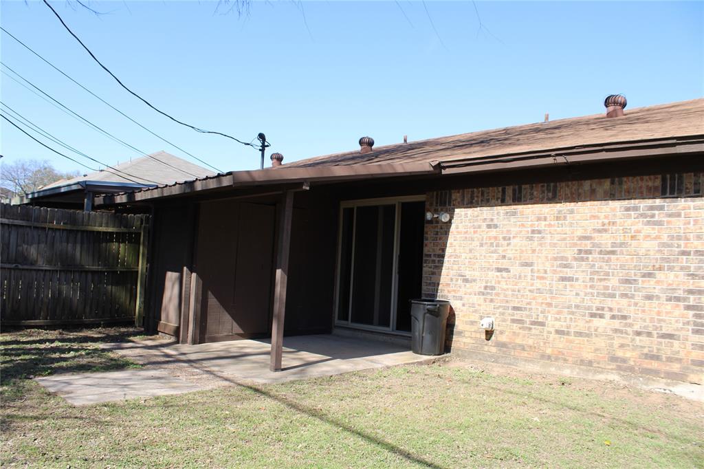 Crestmoor Park North - Residential Income