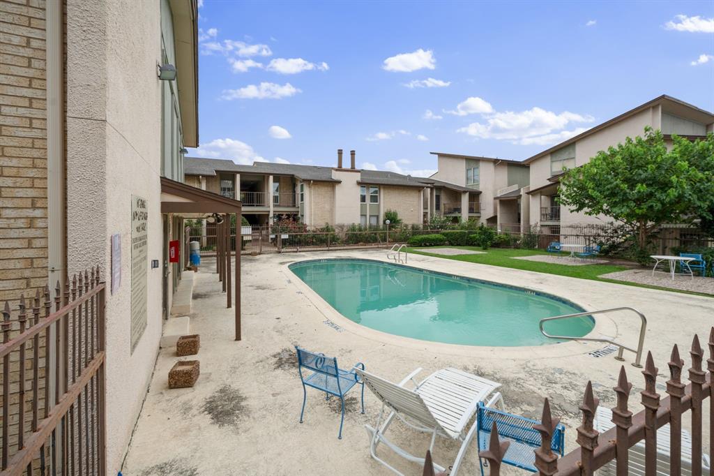 Las Colonitas Condo - Residential