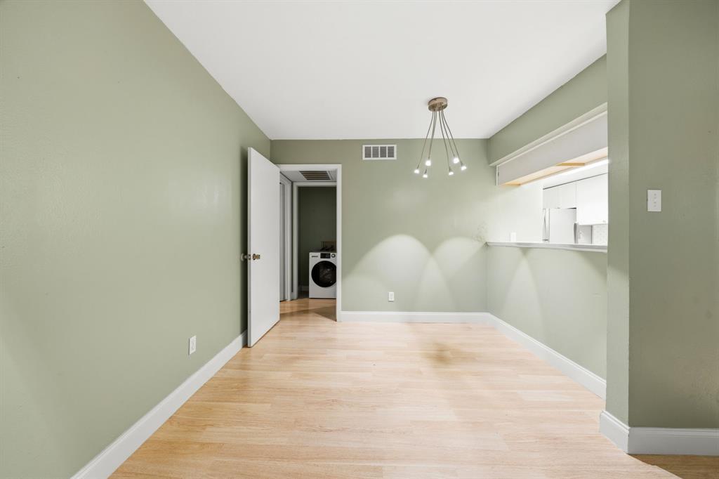 Las Colonitas Condo - Residential