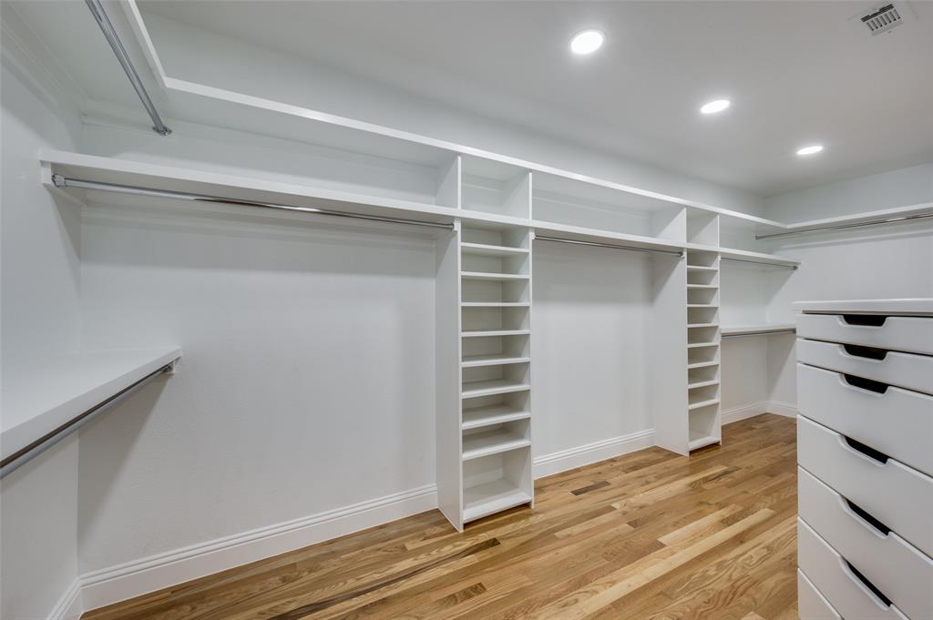 Windsor Place - Residential