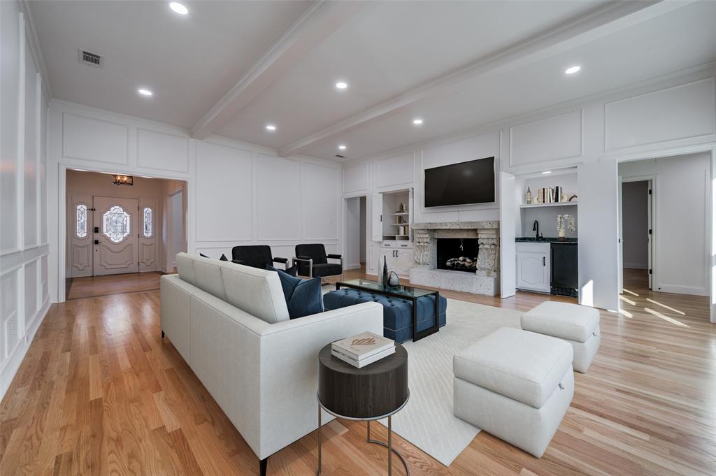 Windsor Place - Residential