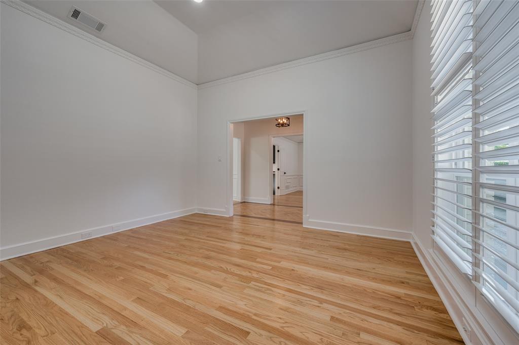 Windsor Place - Residential