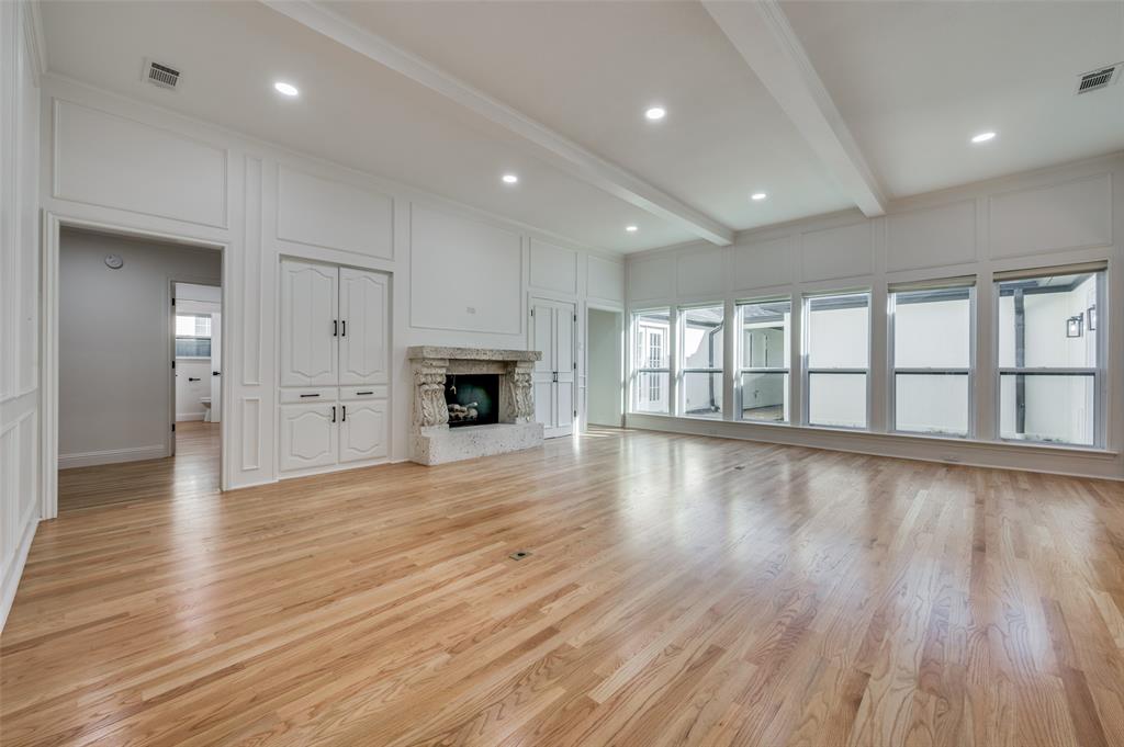 Windsor Place - Residential