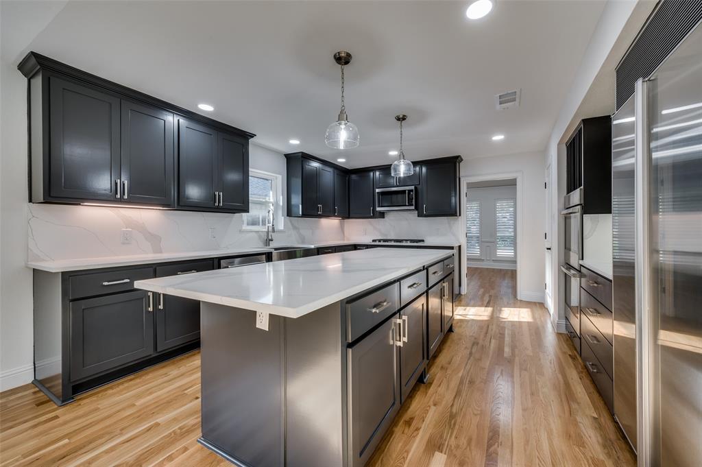 Windsor Place - Residential