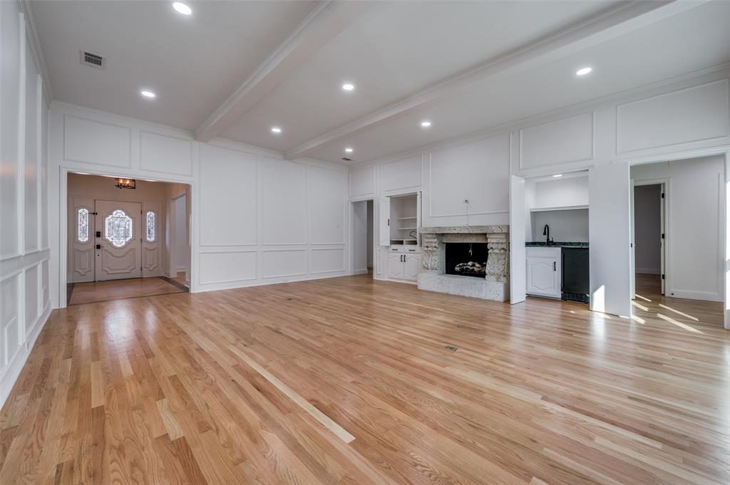 Windsor Place - Residential
