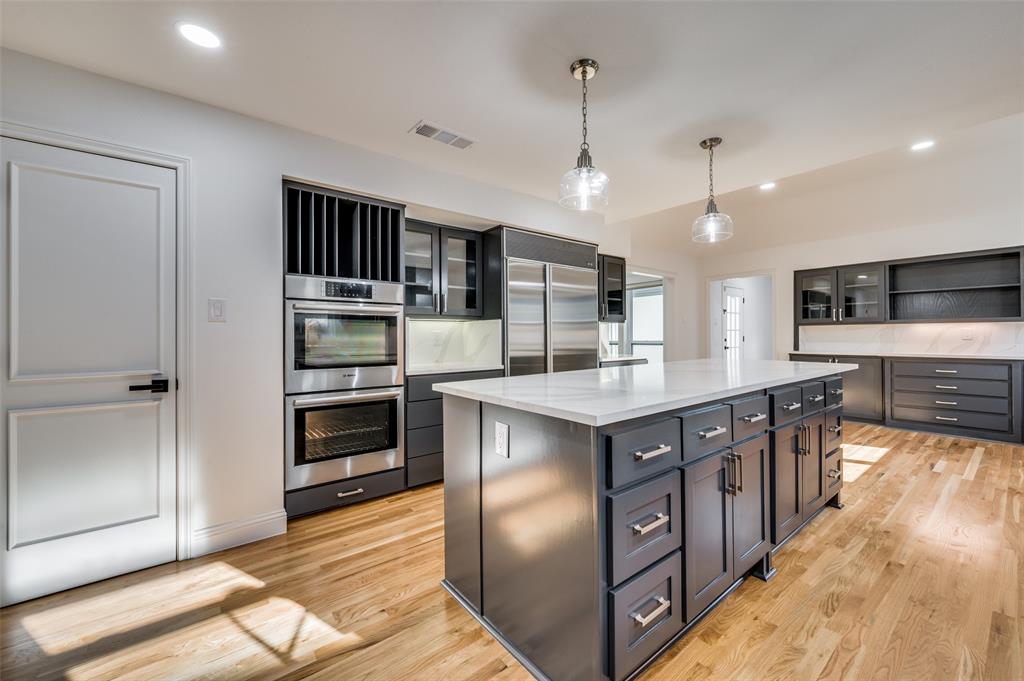 Windsor Place - Residential