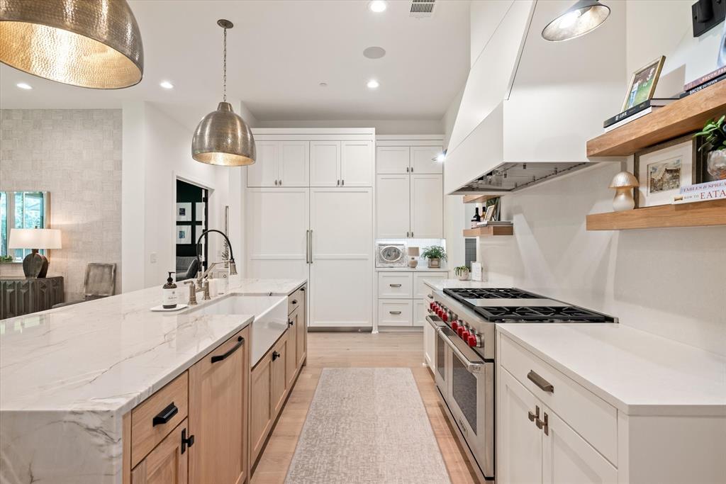 Stony Brook - Residential