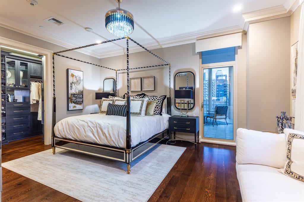 Ritz-Carlton Tower & Regency Row Residence Condo - Residential