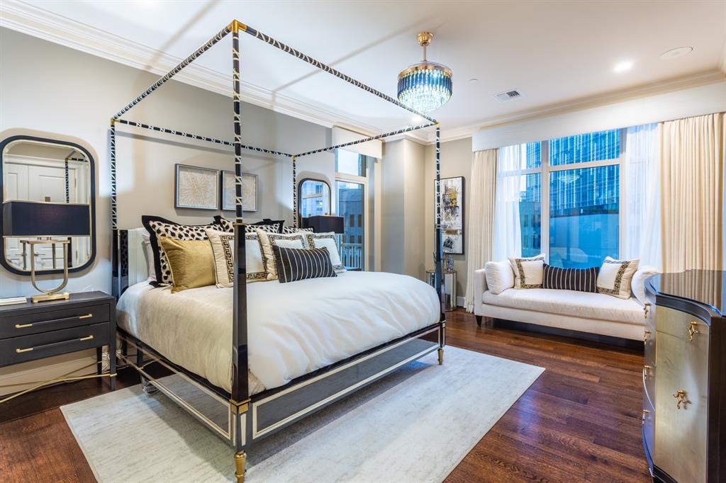 Ritz-Carlton Tower & Regency Row Residence Condo - Residential