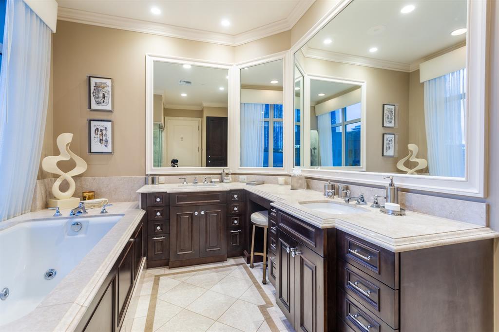 Ritz-Carlton Tower & Regency Row Residence Condo - Residential