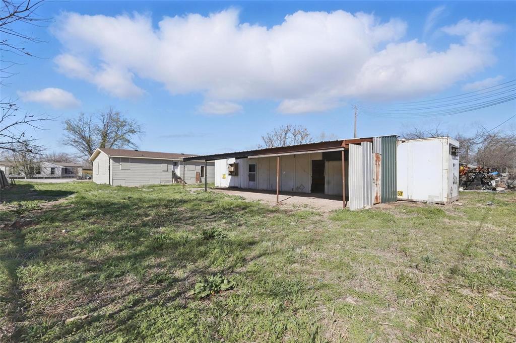 Unrestricted property with space to work, store, and grow! This 2-bedroom, 2-bath doublewide sits on a quarter-acre lot in Cresson and offers flexibility that’s getting harder to find. Inside, the split-bedroom layout gives each bedroom its own full bath, making it ideal for roommates, rentals, or added privacy. The open living and kitchen area keeps things practical and functional, while a bonus room off the kitchen adds extra usable space for an office or hobby room. Out back is a large standalone shop with electricity and built-in storage — perfect for tools, equipment, projects, or a small business setup. A covered carport and plenty of open parking space make it easy to accommodate vehicles, trailers, or a boat. With no HOA and no known restrictions, this property works for living, renting, improving, or future development. Vacant and easy to show — bring your plan and make it yours!
Fix and Flip, Investor Special, Investment Opportunity, Investor Friendly, Investor Deal, Rehab Opportunity, Renovation Needed, Needs TLC, Needs Work, Handyman Special, Value Add Property, Sweat Equity, Bring Your Tools, Great Flip Potential, Great ARV Potential, High ROI Opportunity, Perfect for a Flip or Rental, Fixer Upper, As Is Sale, Priced to Sell, Under Market Value, Equity Play, Instant Equity, Below Market Pricing, Cosmetic Updates Needed, Full Rehab Needed, Renovator’s Dream