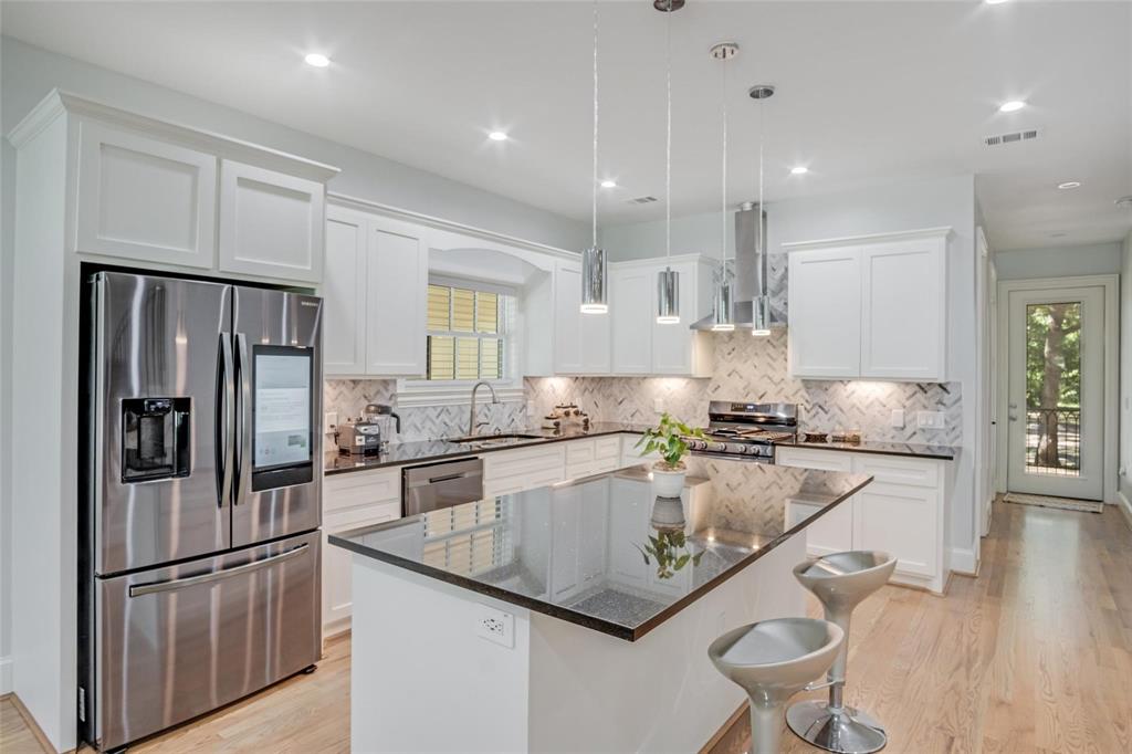Step into a rare modern Texas retreat where space, privacy, and luxury come together on nearly an acre just minutes from Dallas. Built in 2022, this exceptional property offers the freedom to spread out, entertain, relax, and enjoy the lifestyle today’s buyers are searching for.
Designed for both everyday comfort and unforgettable gatherings, the home features open-concept living spaces, a dedicated fitness room, oversized media room, and a spacious game room perfect for entertaining, working from home, hobbies, or flexible living needs. Exceptional insulation helps maintain a cool, quiet, energy-efficient atmosphere year-round.
Outside, the expansive backyard offers endless possibilities for outdoor entertaining, recreation, gardening, future pool design, or simply enjoying wide-open space rarely found this close to the city. A detached shed with its own half bath adds incredible flexibility for a workshop, gym, studio, storage, or creative space, while the charming treehouse adds personality and fun to the outdoor experience.
Perfectly positioned just minutes from Highway 635 and approximately 20 minutes from Downtown Dallas, this property combines privacy with convenience. Enjoy quick access to shopping, dining, entertainment, major commuter routes, and the iconic Mesquite Championship Rodeo while still enjoying the feeling of a private retreat.
Ideal for buyers who value space, entertaining, outdoor living, and flexibility, this home delivers a rare combination of modern comfort and Texas-sized breathing room.
preferred Lender offering concessions toward closing costs or interest rate buy-down assistance, plus a $10,000 credit for buyers to personalize bathroom mirrors and glass doors to match their own style and vision.