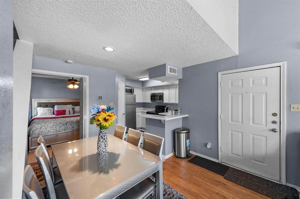 Richland Trace Condos - Residential