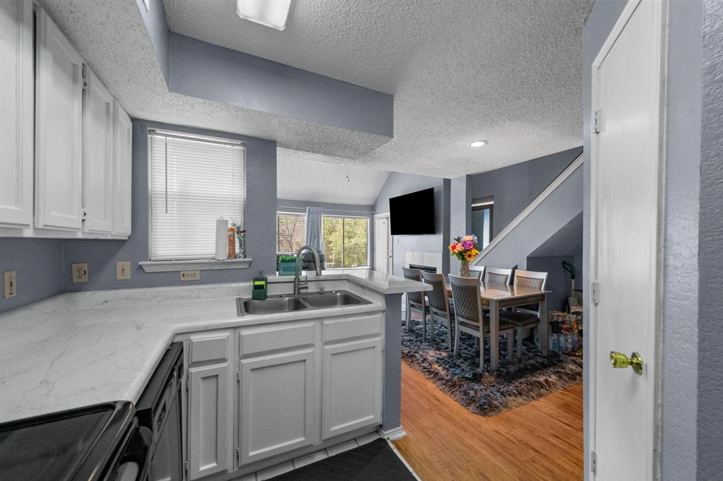 Richland Trace Condos - Residential