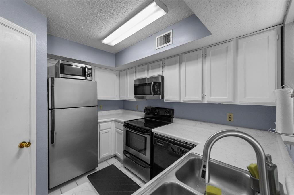 Richland Trace Condos - Residential