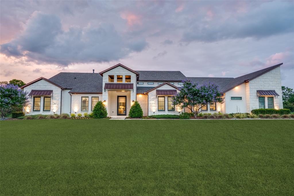 HIDDEN CREEKS POINTE - Residential