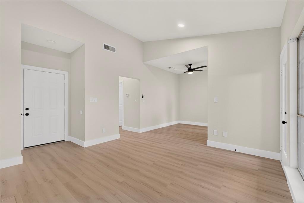 Copperfield Condo Ph 03 - Residential