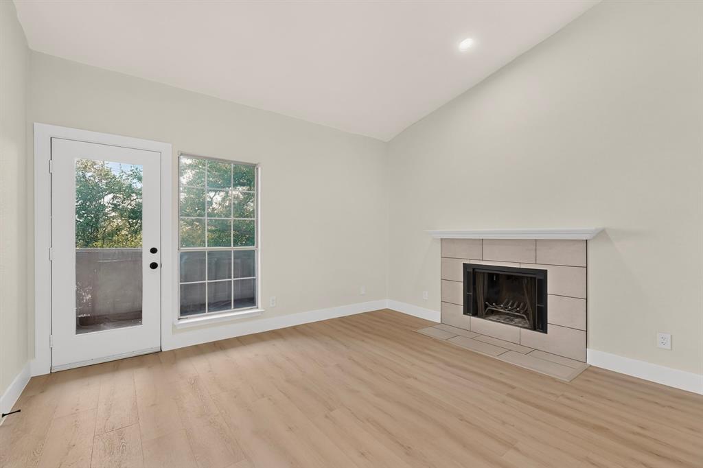 Copperfield Condo Ph 03 - Residential