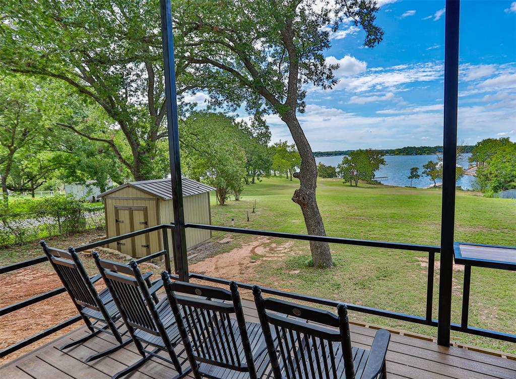 Moss Lake Estate - Residential