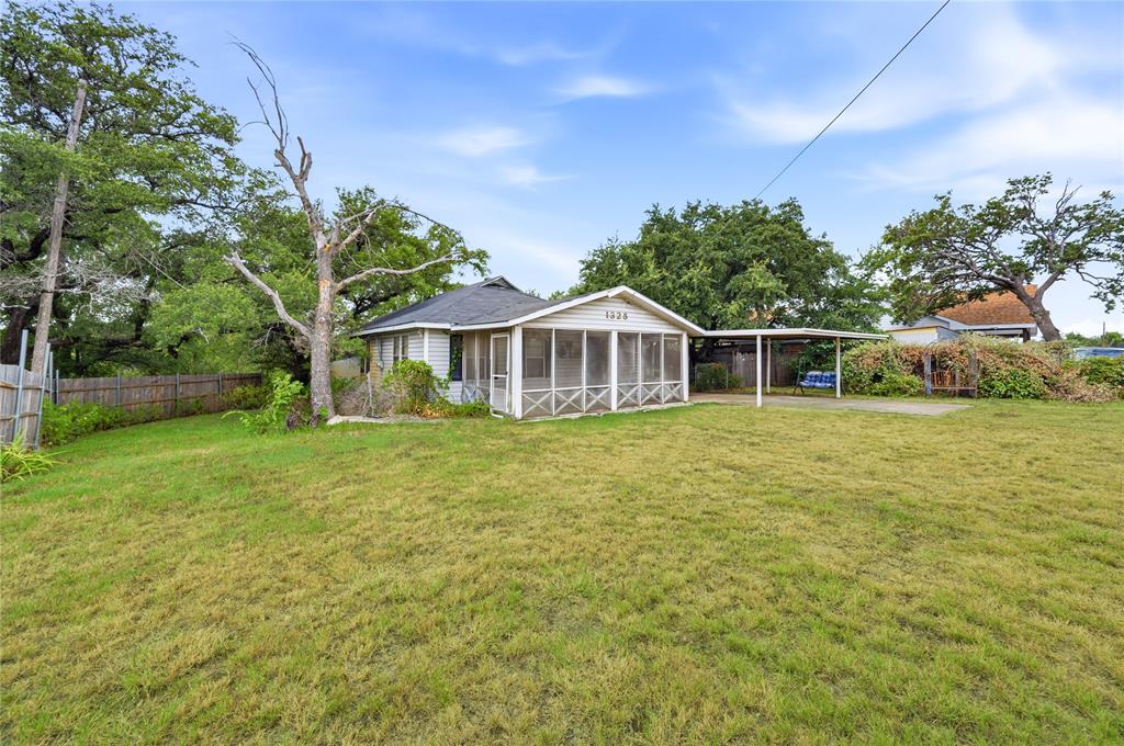Lake Worth Leases Add - Land