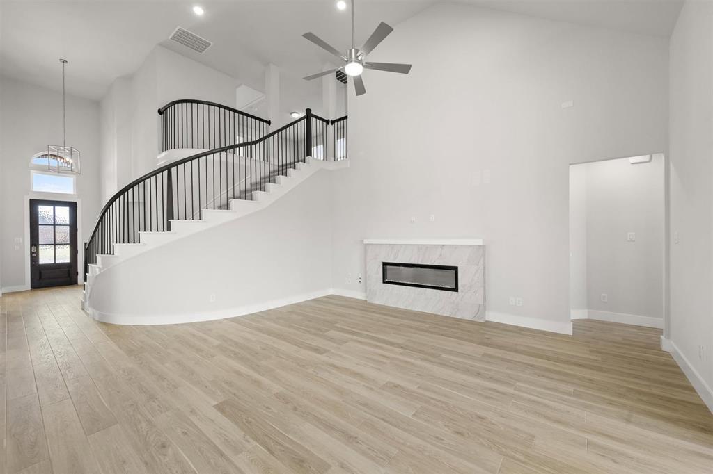 Oaks of North Grove - Residential