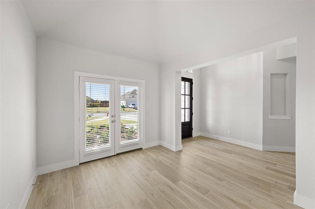 Oaks of North Grove - Residential