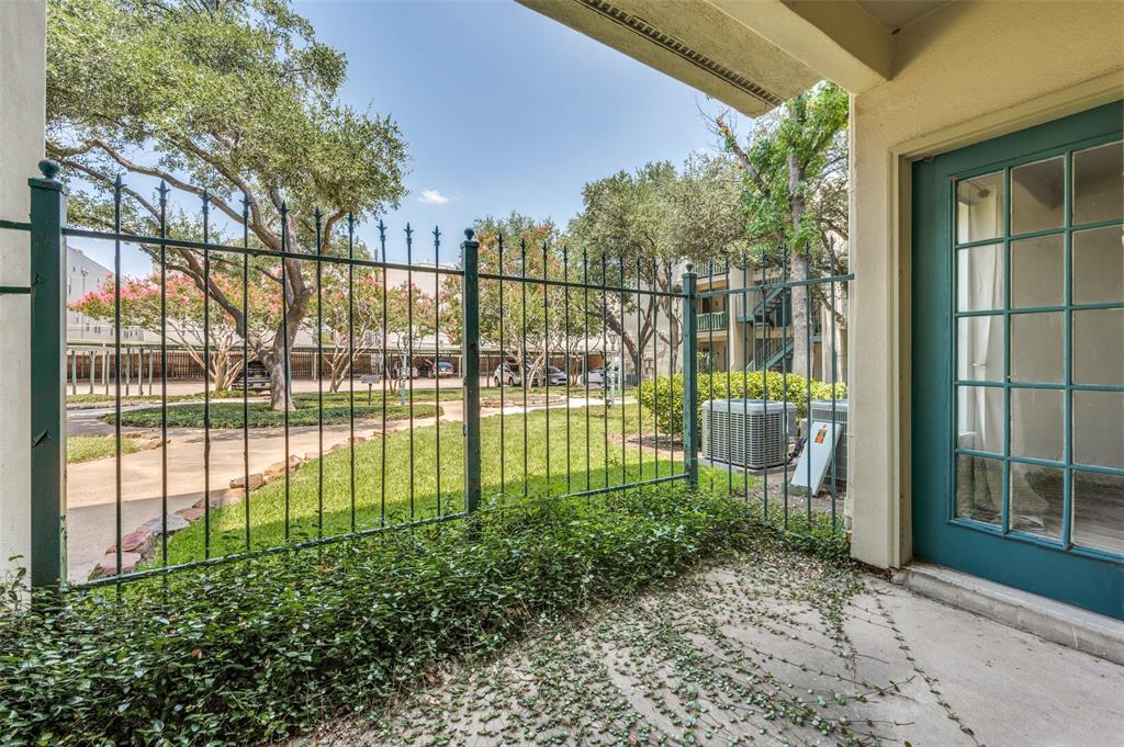 Bryan Place Condo - Residential