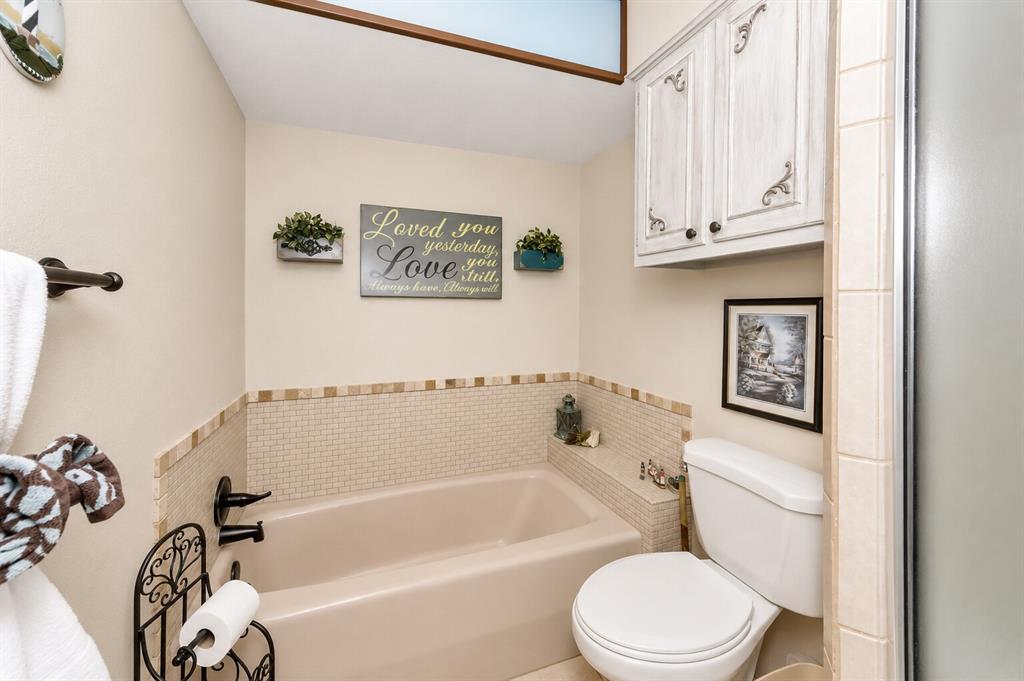 Lake Country Secret Harbour - Residential