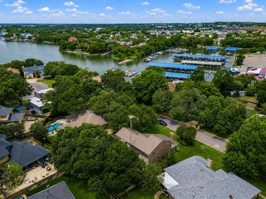 Lake Country Secret Harbour - Residential