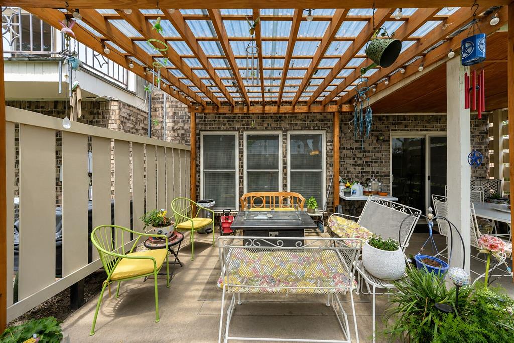 Lake Country Secret Harbour - Residential