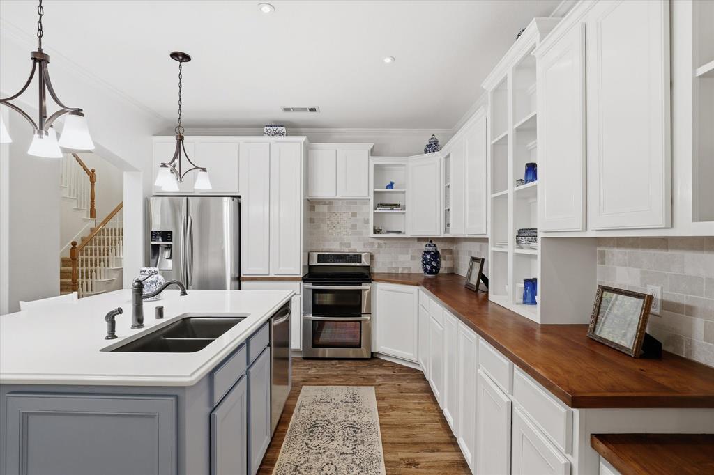 Harbor Village At Providence P - Residential